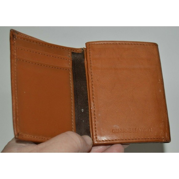 Nice Western Kentucky University WKU Logo Hilltoppers Soft Brown Leather Wallet - Picture 3 of 7